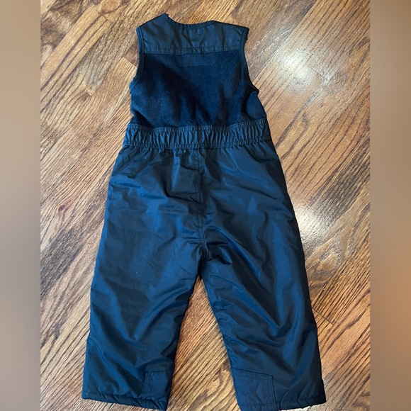 New with Tags Infant SnowSuit, Minus Zero, Size 18 months, Black - Picture 5 of 5